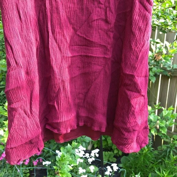 Red/Maroon Sleeveless Midi Dress - Picture 9 of 10